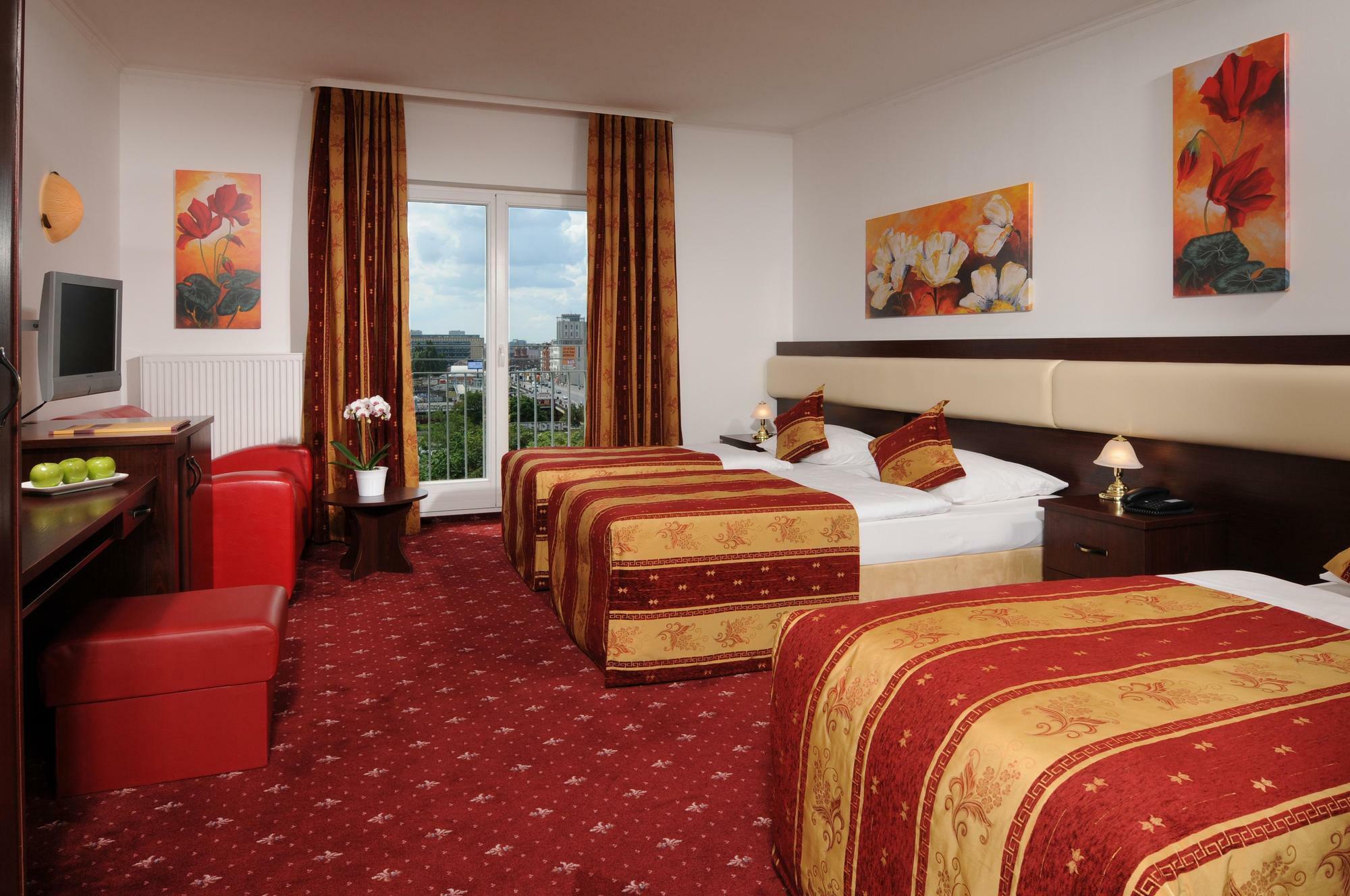Klassik Hotel Am Tor Вайден Экстерьер фото